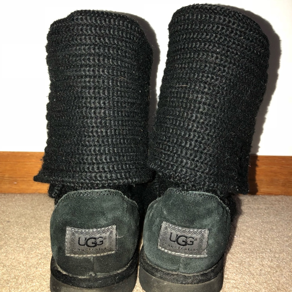 Women’s black purl caddy knit UGG boots